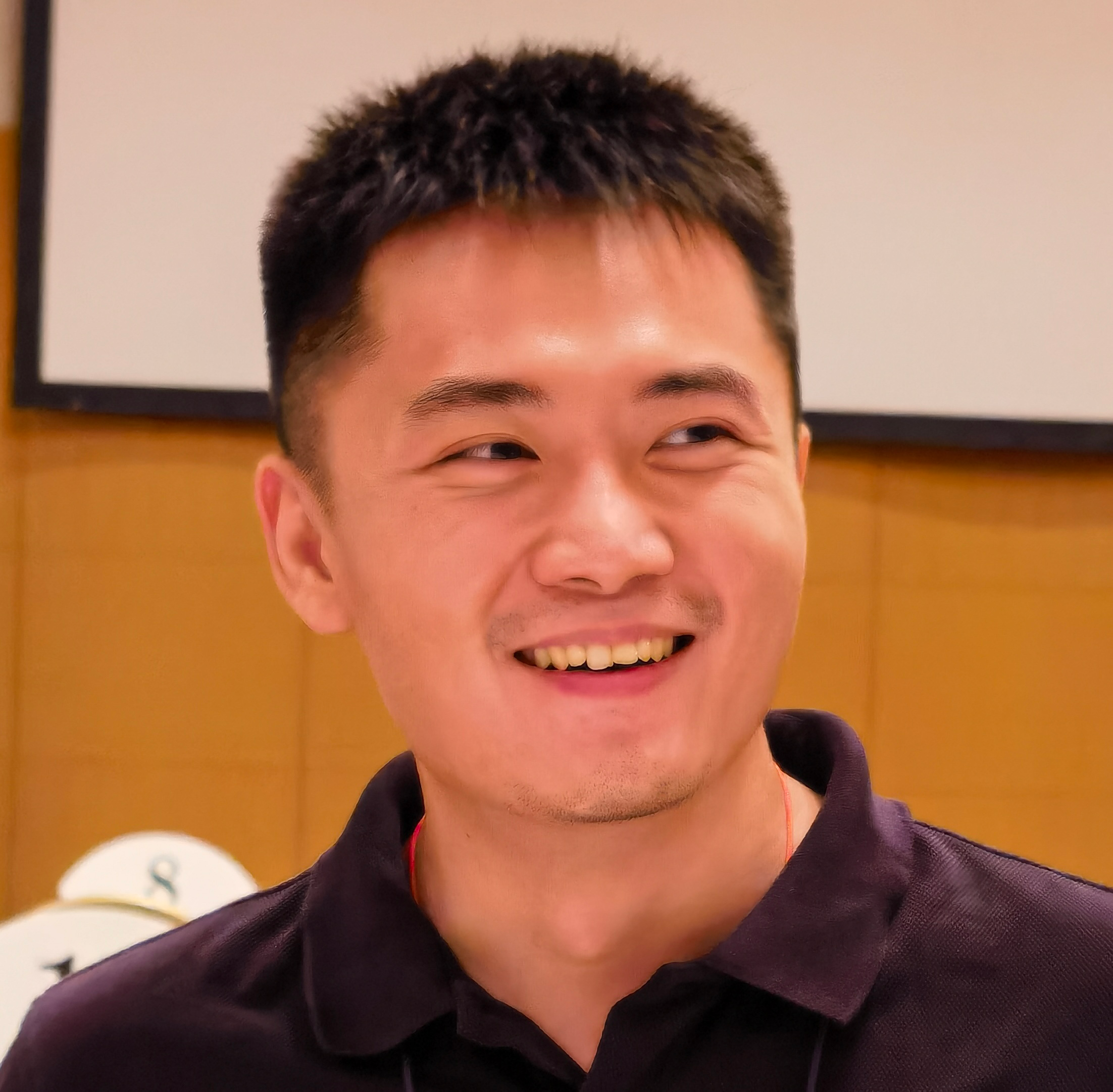 Kaixi Hu (胡开喜)